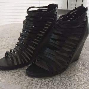 Women Vincamuto shoes 7.5